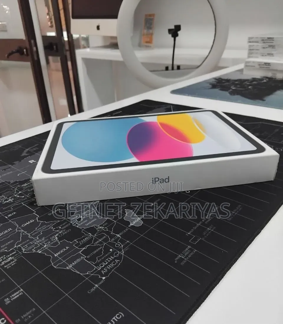 New Apple iPad (2025) 128 GB