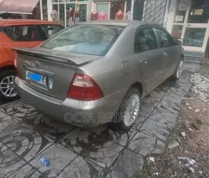 Toyota Corolla 2007 Gold