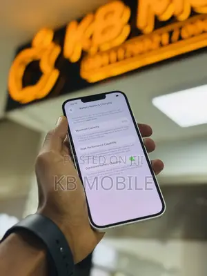 New Apple iPhone 13 256 GB White