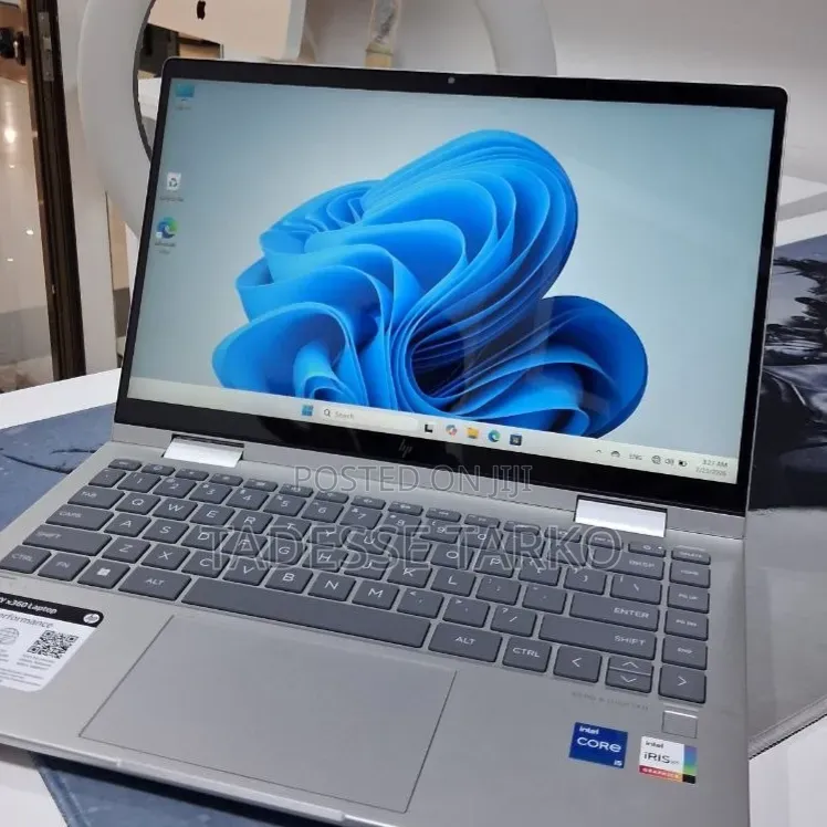 New Laptop HP Envy x360 8GB Intel Core i5 SSD 512GB