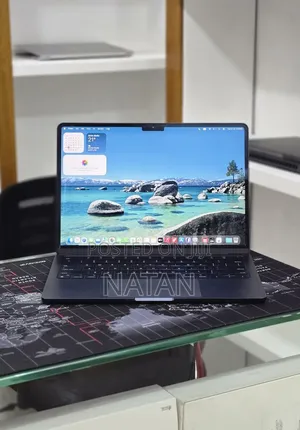 New Laptop Apple MacBook Air 2022 M2 8GB Apple M2 SSD 256GB