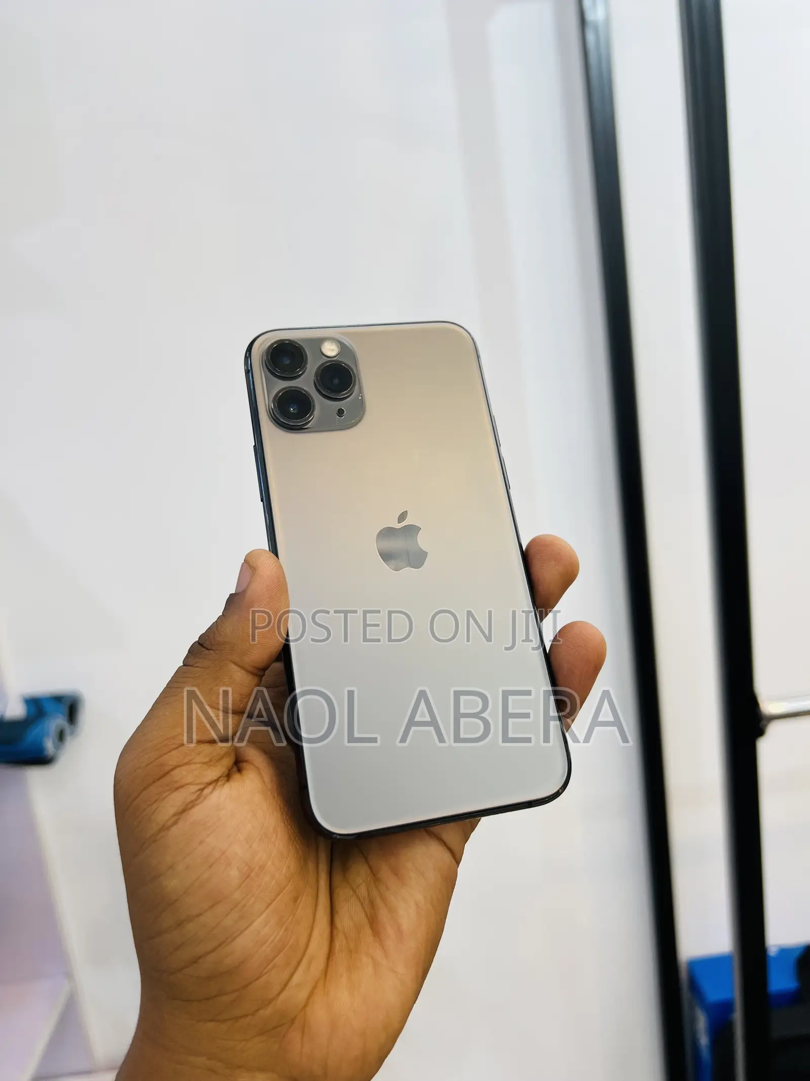 New Apple iPhone 11 Pro 256 GB Black