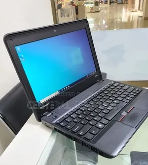 Laptop Lenovo 100e 4GB Intel Core i5 SSD 500GB