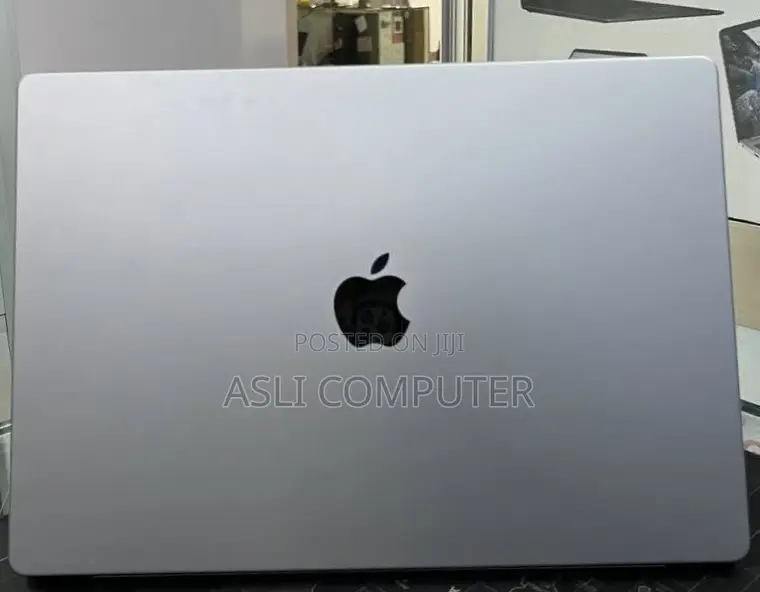 New Laptop Apple MacBook Pro 2021 M1 32GB Apple M1 Pro SSD 512GB
