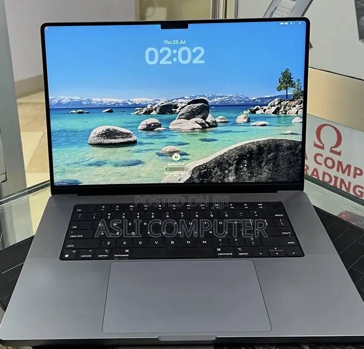 New Laptop Apple MacBook Pro 2021 M1 32GB Apple M1 Pro SSD 512GB