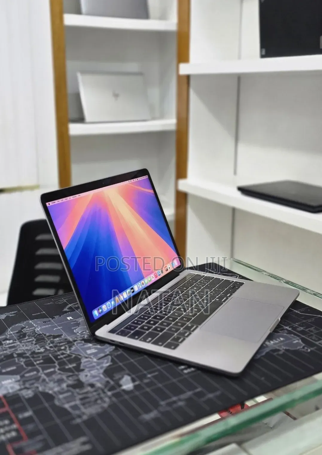 New Laptop Apple MacBook Pro 2019 16GB Intel Core i7 SSD 256GB