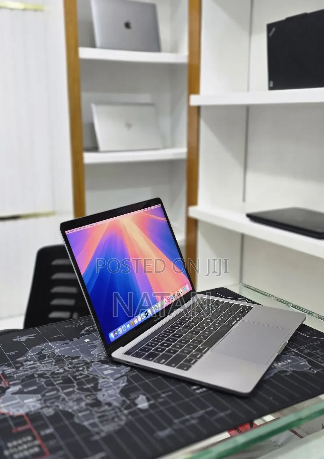New Laptop Apple MacBook Pro 2019 16GB Intel Core i7 SSD 256GB