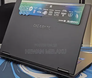 New Laptop Gigabyte AERO 16 16GB Intel Core i7 SSD 1T
