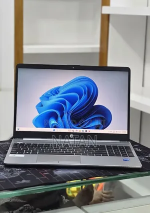 New Laptop HP Stream Notebook 8GB Intel Core i5 SSD 512GB