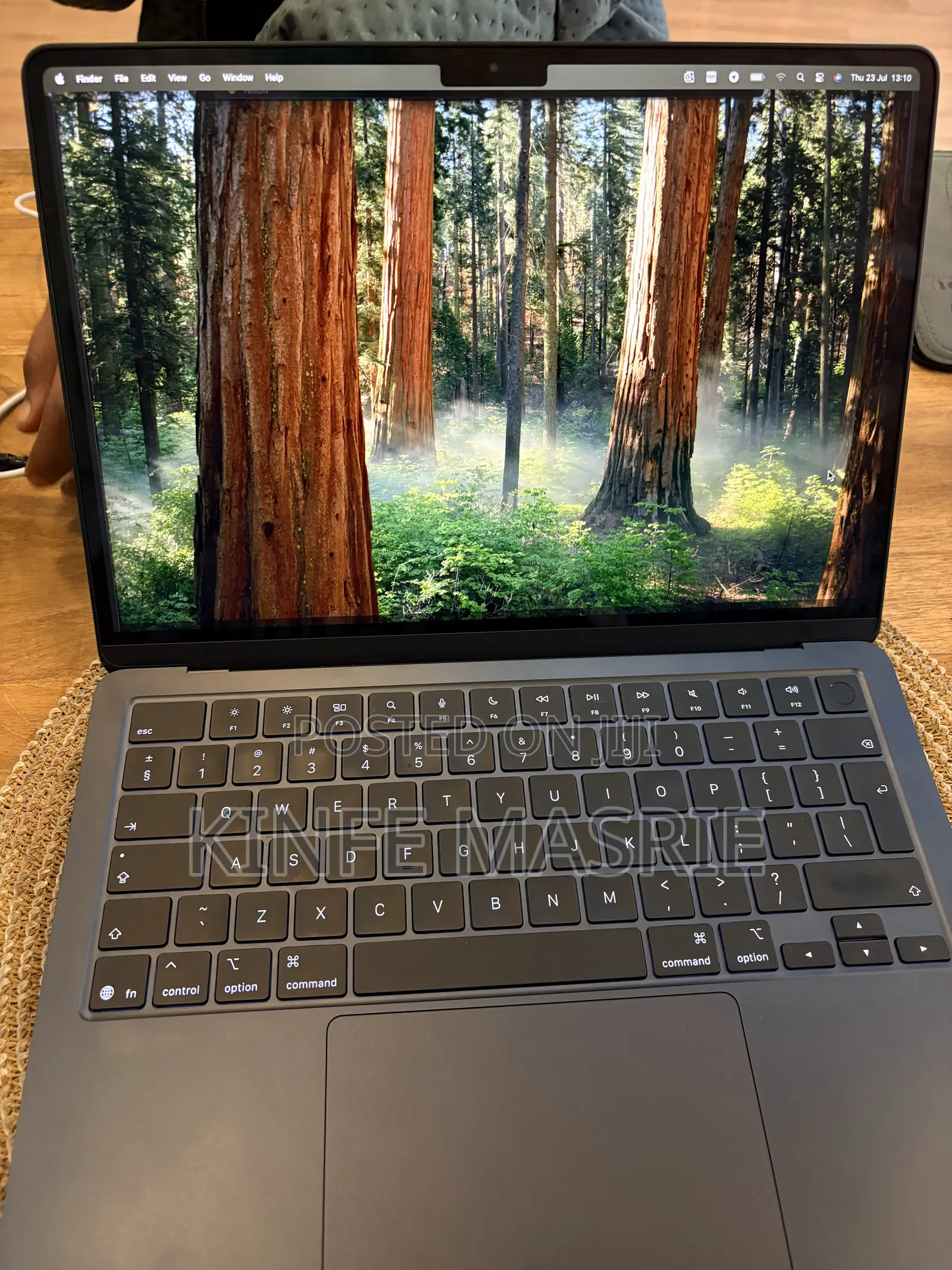 New Laptop Apple MacBook Air 2025 M4 16GB Apple M4 SSD 256GB