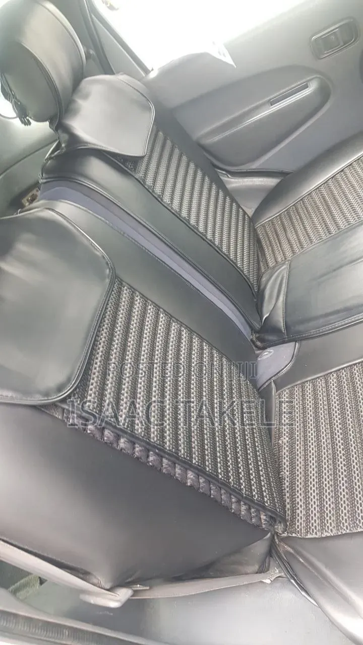 Daihatsu Terios CL 1998 Silver