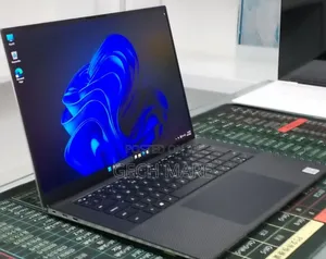 New Laptop Dell XPS 15 16GB Intel Core i7 SSD 512GB