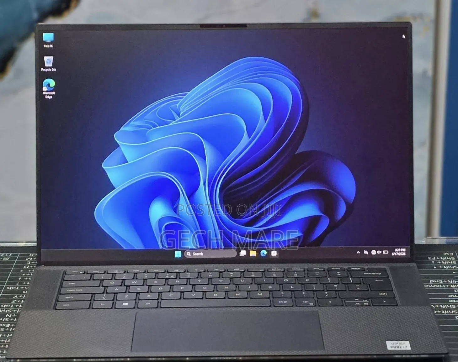 New Laptop Dell XPS 15 16GB Intel Core i7 SSD 512GB