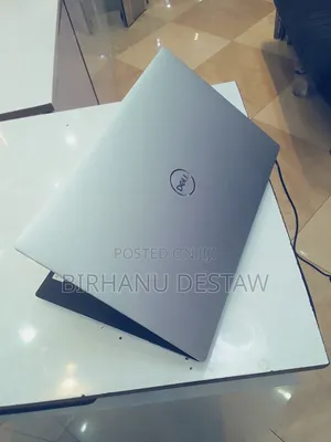 New Laptop Dell XPS 15 16GB Intel Core i7 SSD 512GB