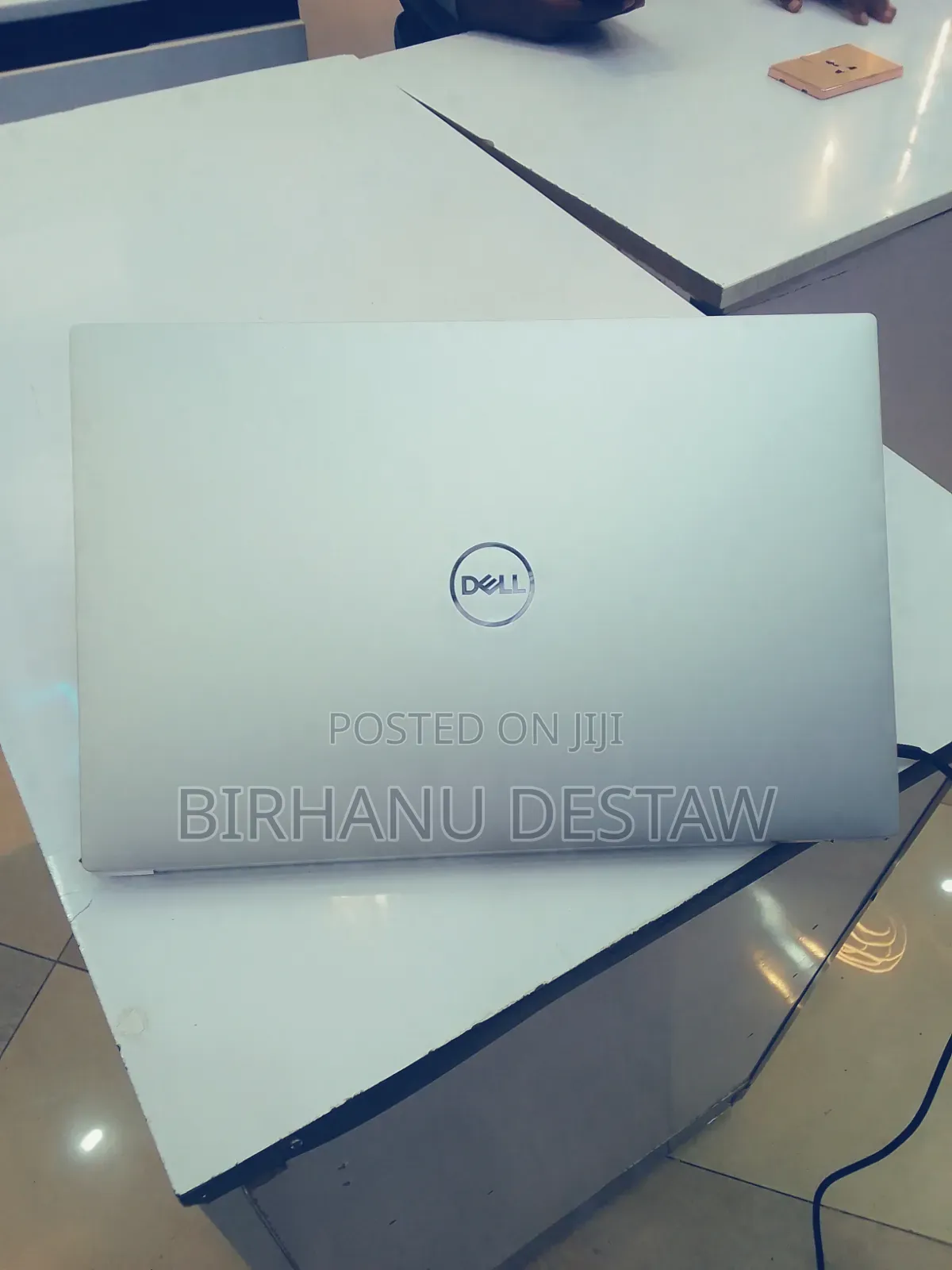 New Laptop Dell XPS 15 16GB Intel Core i7 SSD 512GB