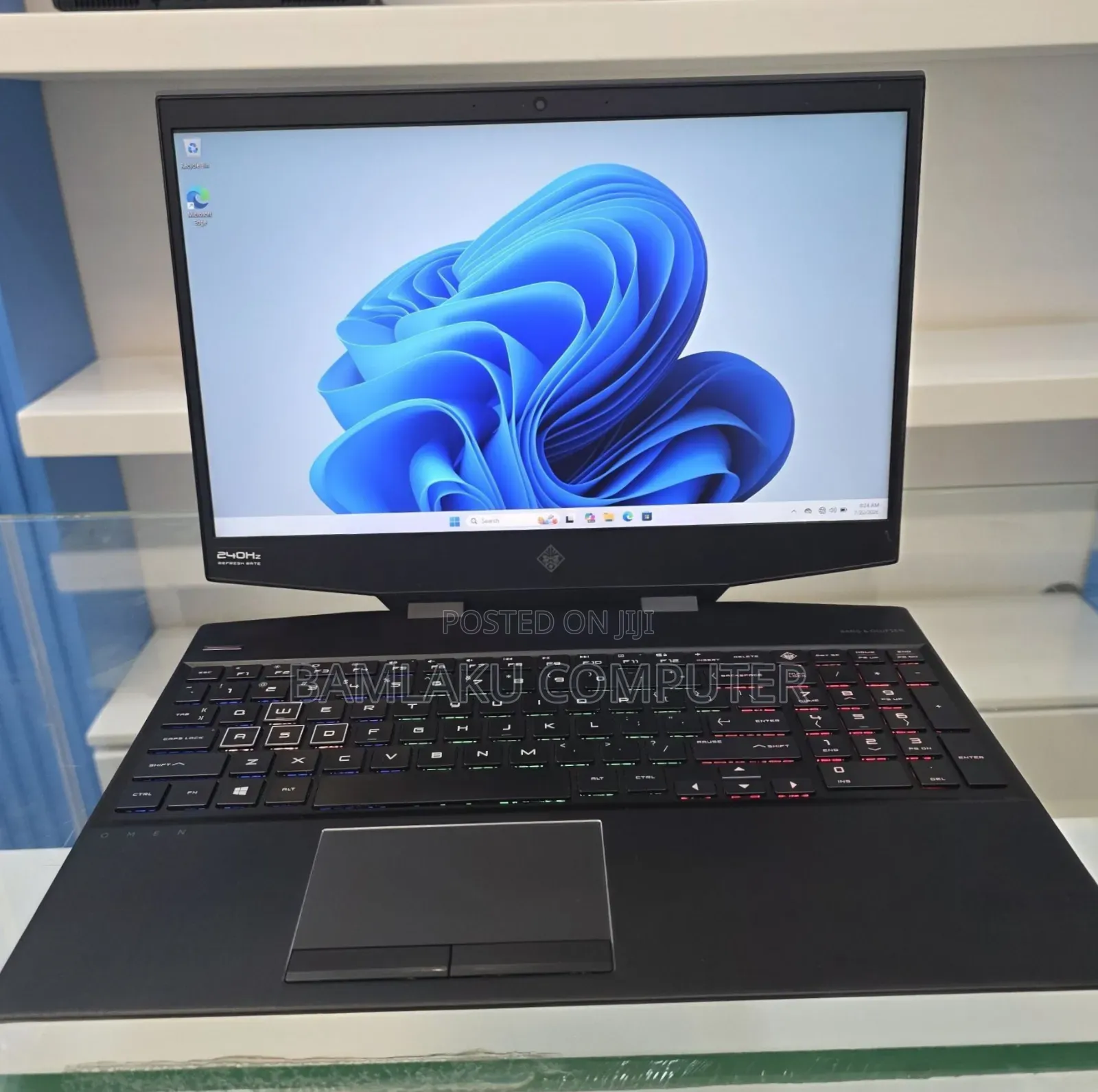 New Laptop HP Omen 15 16GB Intel Core i7 SSD 1T