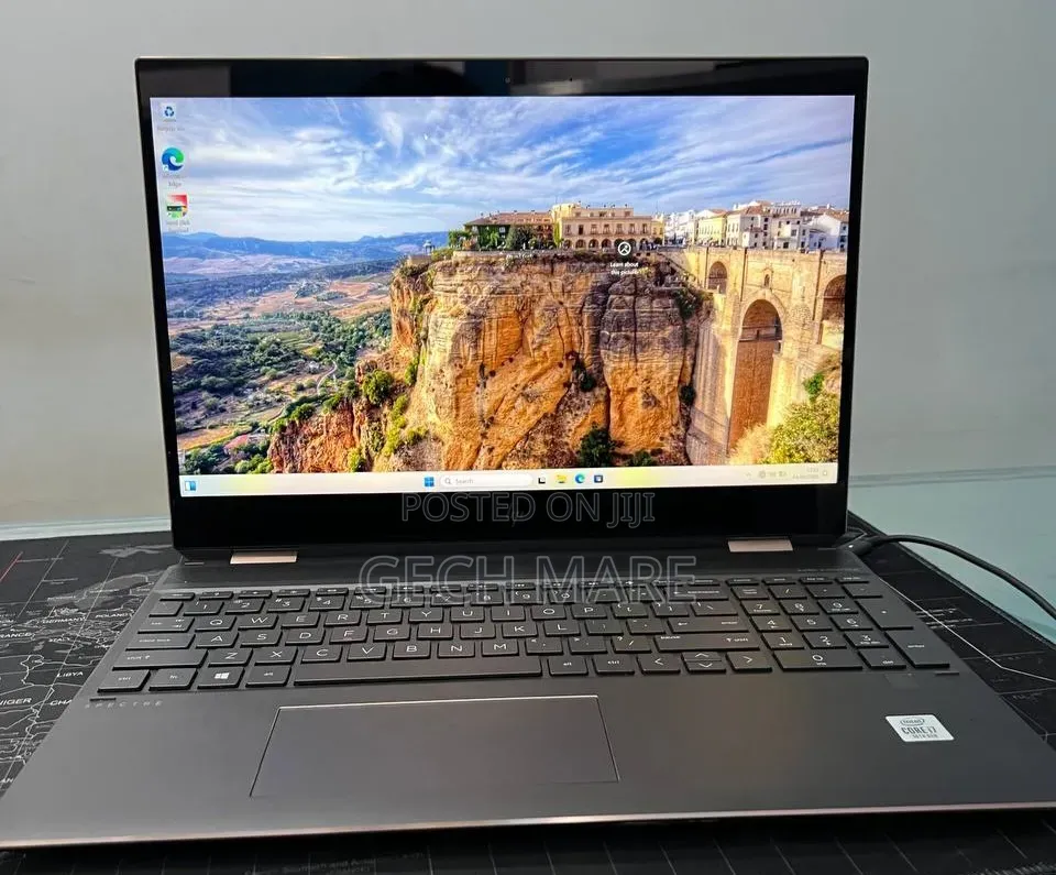 New Laptop HP Spectre 16GB Intel Core i7 SSD 512GB