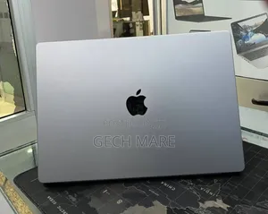 New Laptop Apple MacBook Pro 2021 M1 32GB Apple M1 Pro SSD 512GB