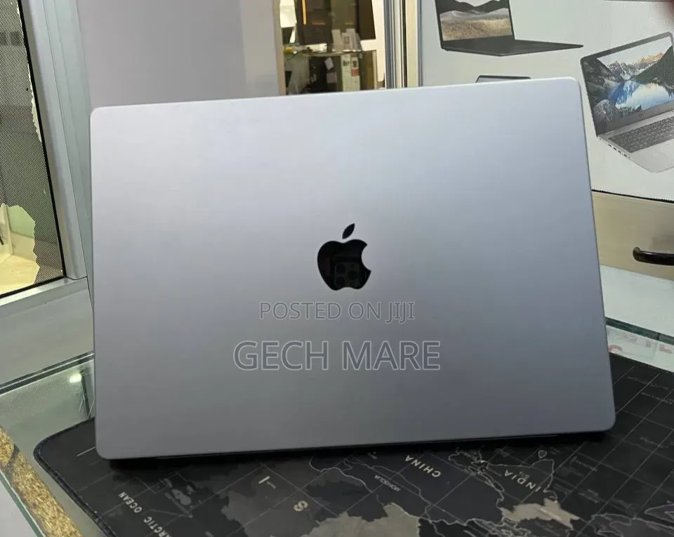 New Laptop Apple MacBook Pro 2021 M1 32GB Apple M1 Pro SSD 512GB
