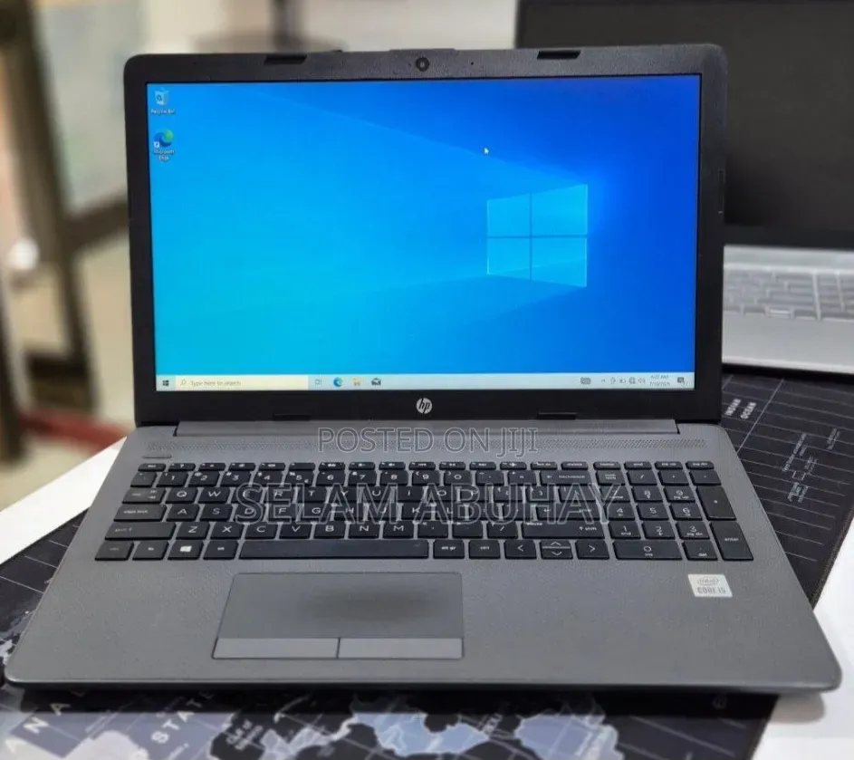 New Laptop HP 250 G7 8GB Intel Core i5 SSD 1T