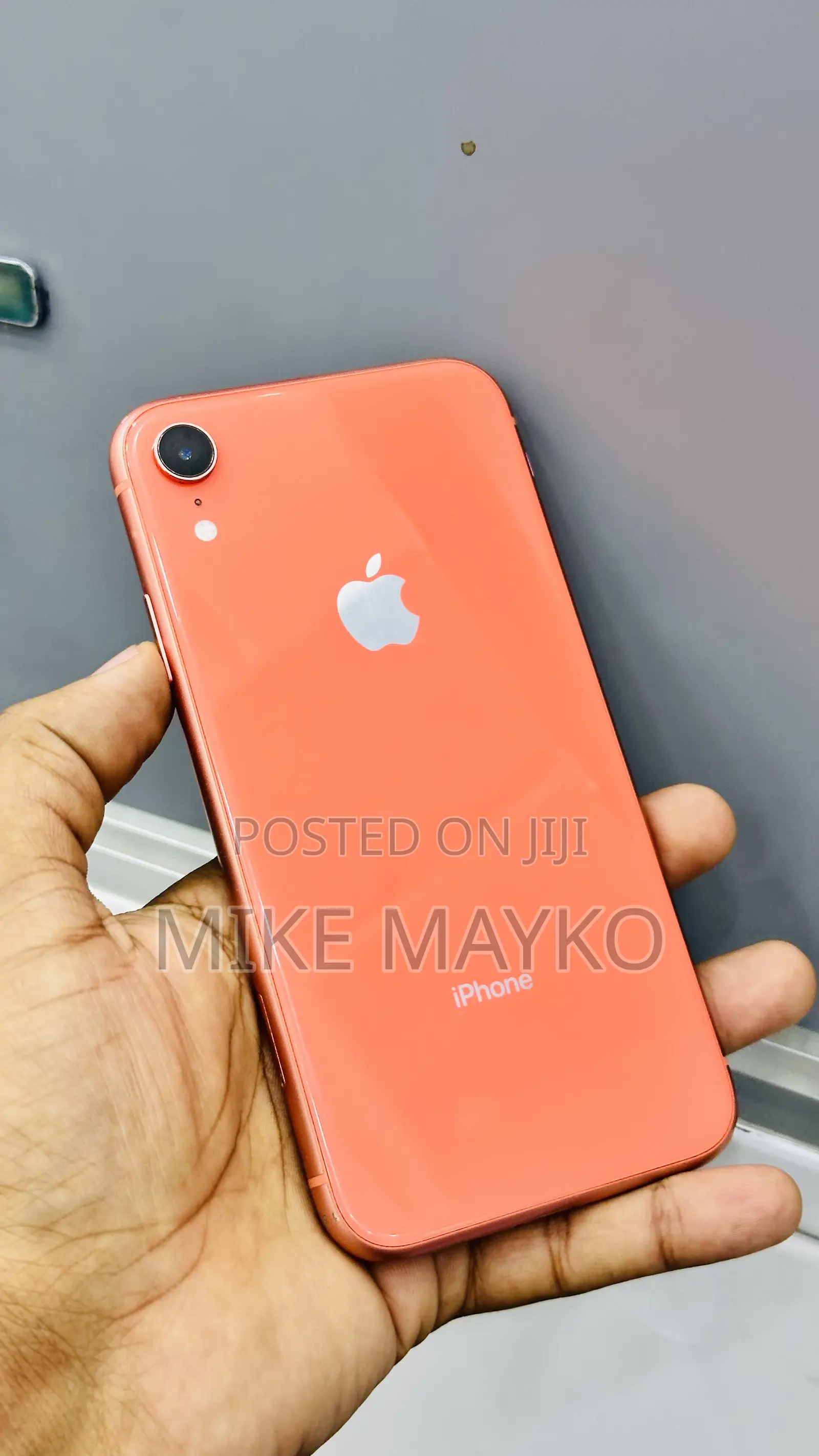 Apple iPhone XR 64 GB Orange