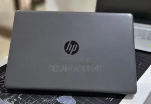 New Laptop HP 250 G7 8GB Intel Core i5 SSD 1T