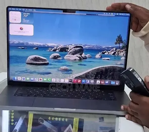 New Laptop Apple MacBook Pro 2020 M1 32GB Intel SSD 1T