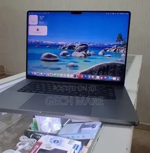 New Laptop Apple MacBook Pro 2020 M1 32GB Intel SSD 1T