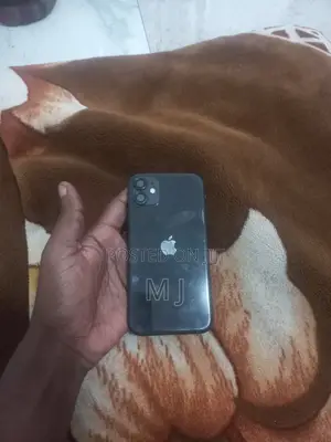 Apple iPhone 11 128 GB Black