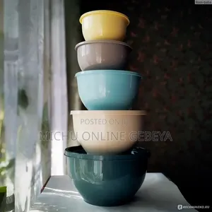 Ikea 5 Mixed Color Bowl With Lid/ Free Delivery