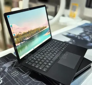 New Laptop Microsoft Surface 16GB Intel Core i5 SSD 256GB