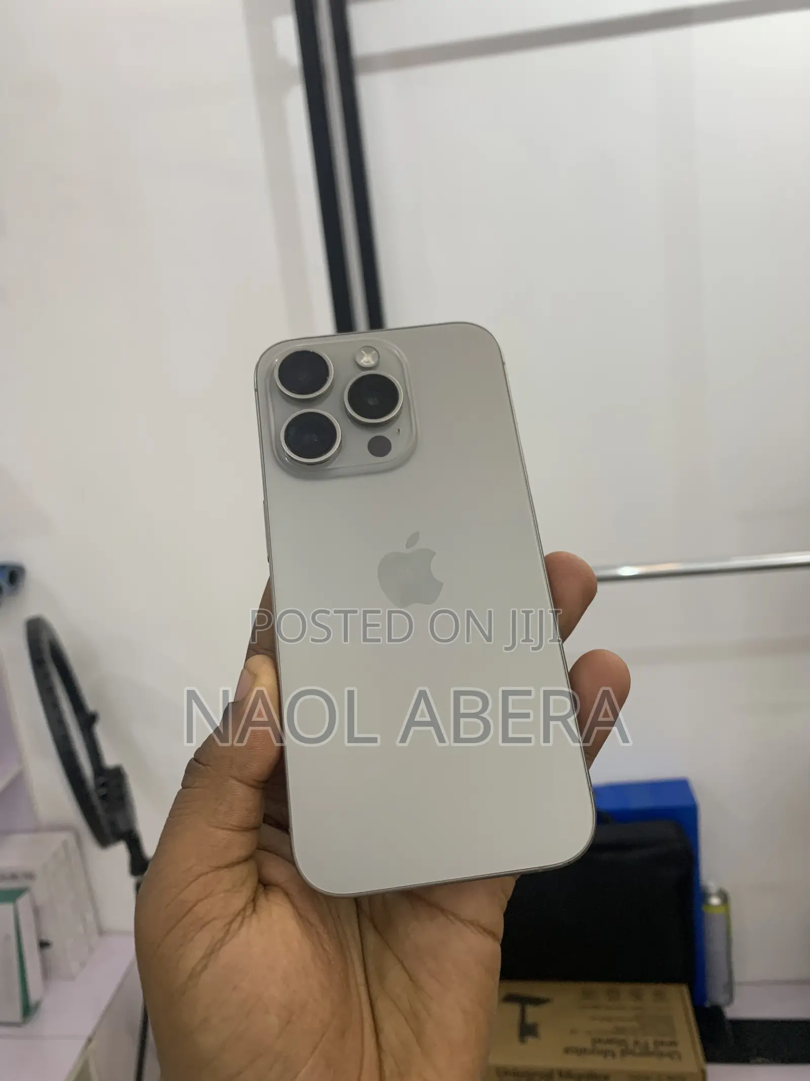 New Apple iPhone 15 Pro 256 GB Gray