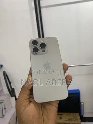 New Apple iPhone 15 Pro 256 GB Gray