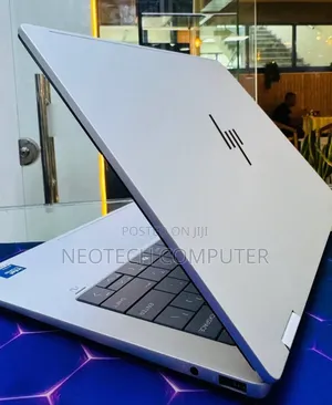 New Laptop HP OmniBook 7 14" 16GB Intel Core Ultra 7 SSD 1T