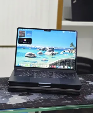 New Laptop Apple MacBook Air 2025 M4 16GB Apple M4 SSD 256GB