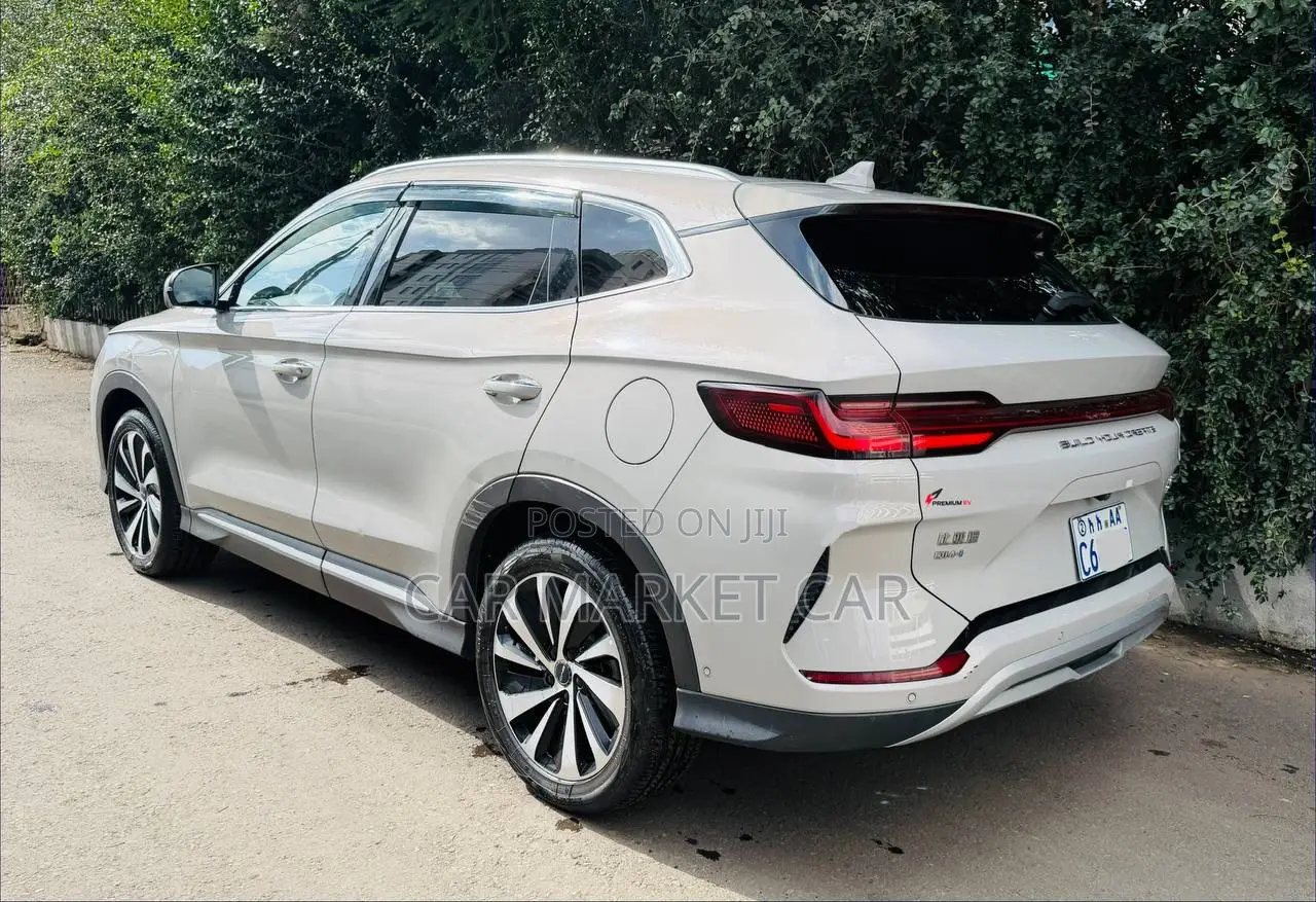 BYD Song Plus DM-i 2024 Gray