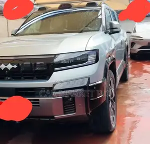 New BYD Leopard 8 2.0 Hybrid AWD 2025 Silver