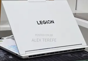 New Laptop Lenovo Legion 7 32GB Intel Core Ultra 7 SSD 1T