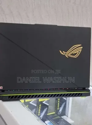 New Laptop Asus ROG Strix G15 16GB Intel Core i9 SSD 1T
