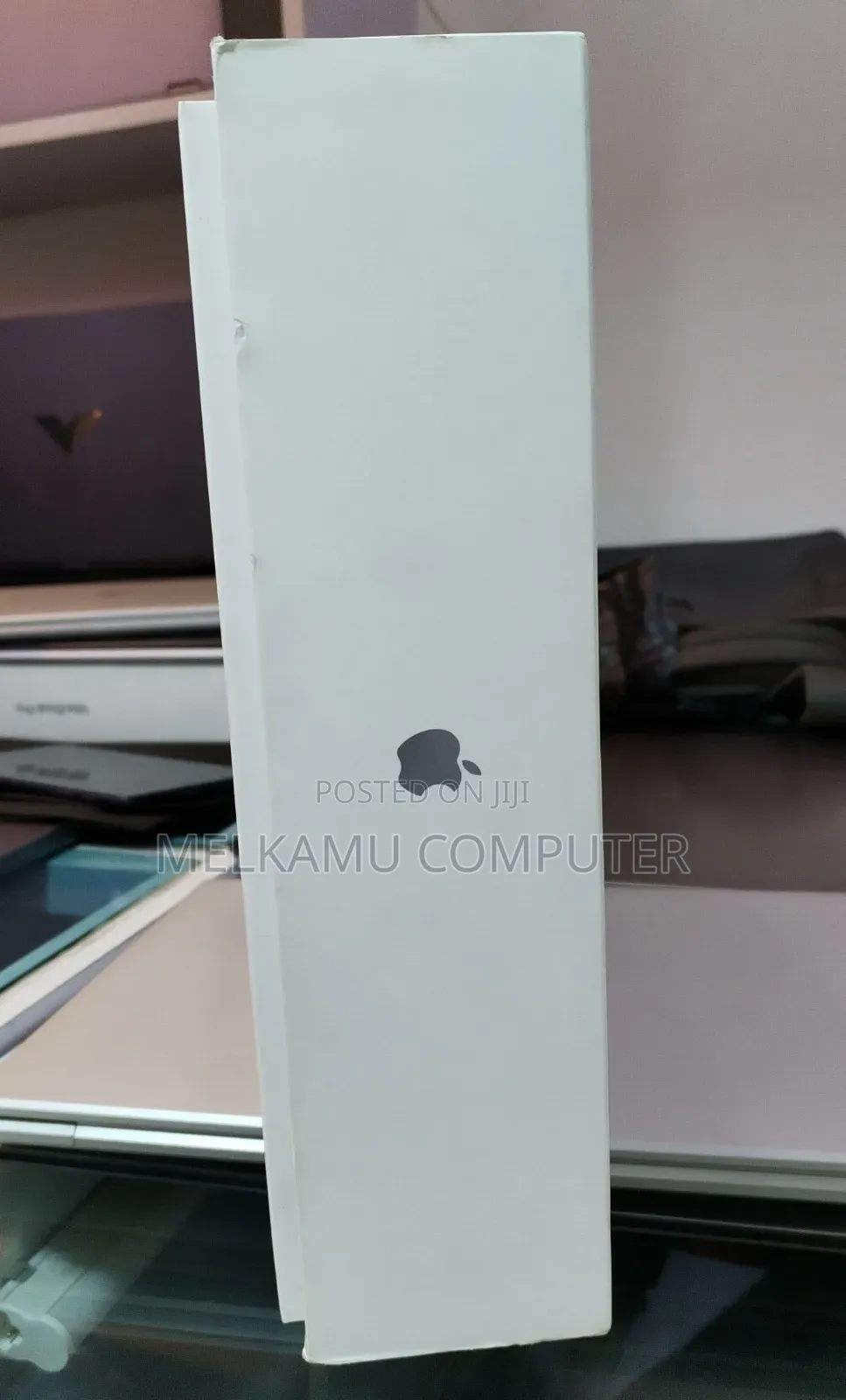 New Laptop Apple MacBook Air 2025 M4 16GB Apple M4 SSD 512GB
