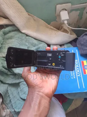 Sony Handycam DCR-SX22E (70x Zoom) - Vintage Y2K Camcorder