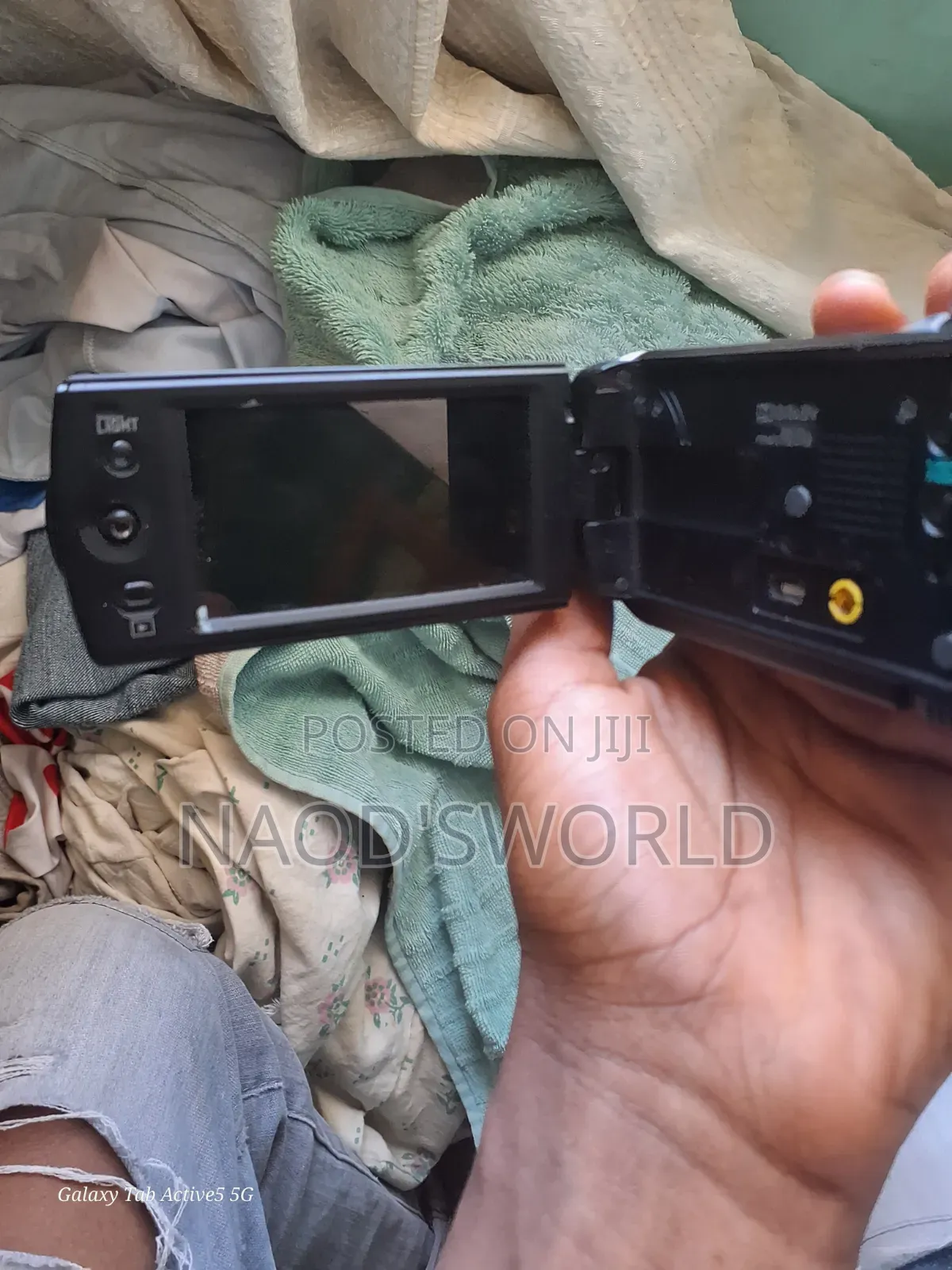 Sony Handycam DCR-SX22E (70x Zoom) - Vintage Y2K Camcorder