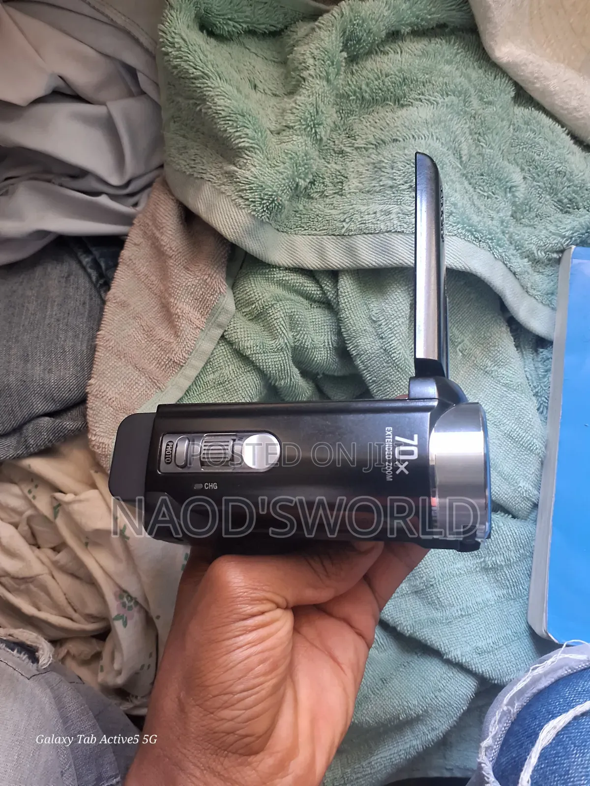 Sony Handycam DCR-SX22E (70x Zoom) - Vintage Y2K Camcorder