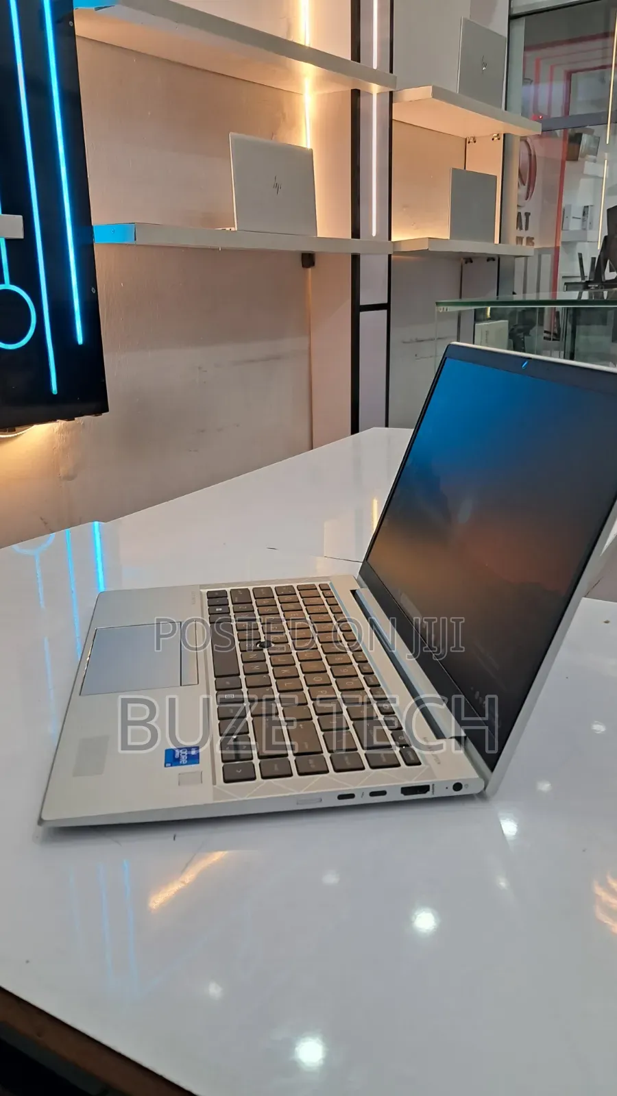 New Laptop HP EliteBook 840 G8 16GB Intel Core i5 SSD 512GB