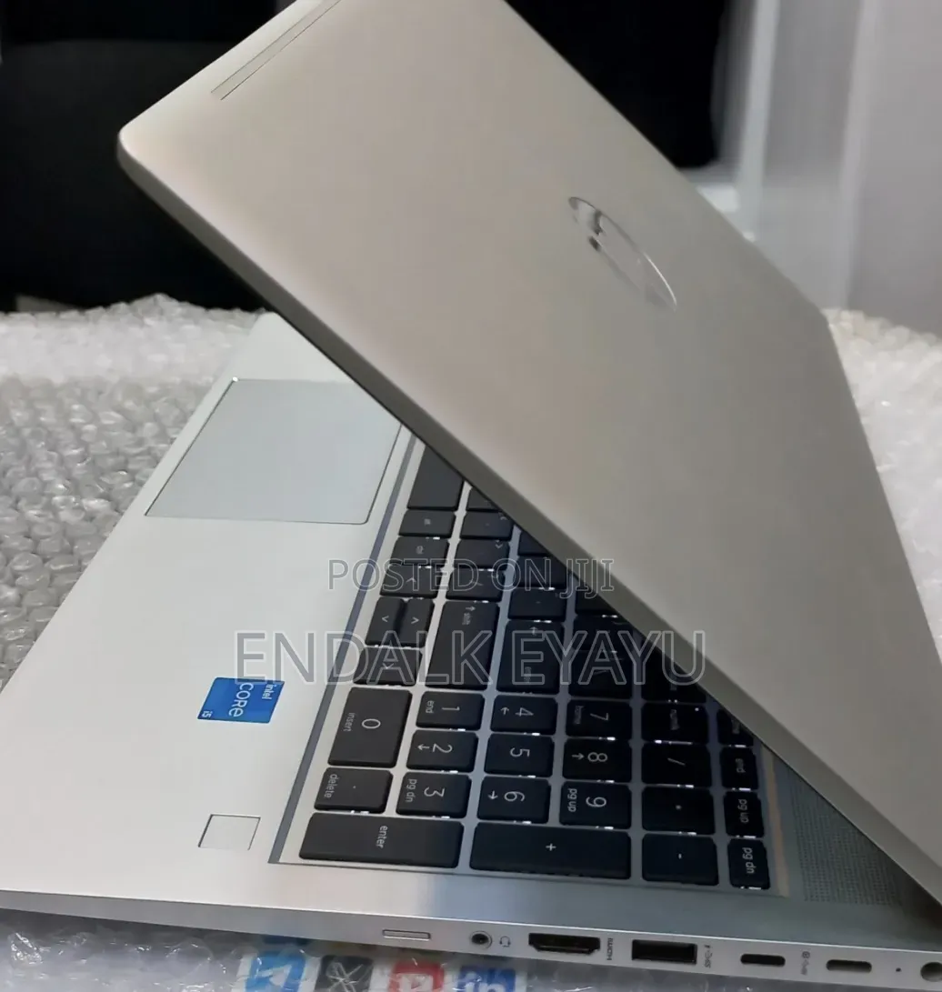 New Laptop HP ProBook 440 G10 16GB Intel Core i5 SSD 512GB