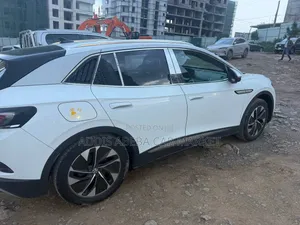 Volkswagen ID.4 2022 White