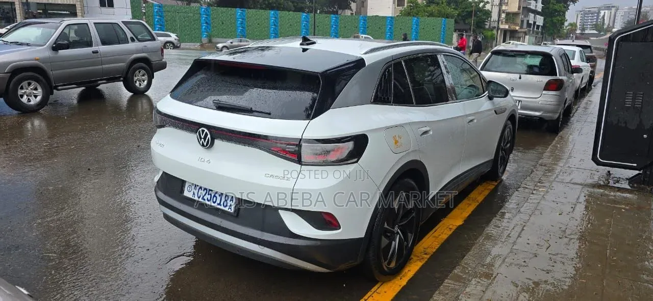 Volkswagen ID.4 2022 White