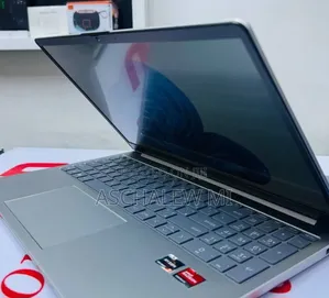 New Laptop HP Stream Notebook 8GB AMD Ryzen 5 SSD 512GB