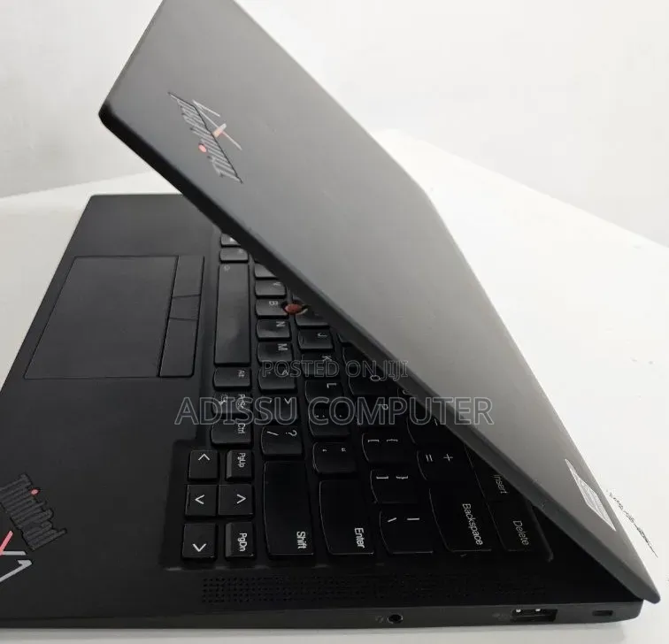 New Laptop Lenovo ThinkPad P14s 16GB Intel Core i7 SSD 512GB