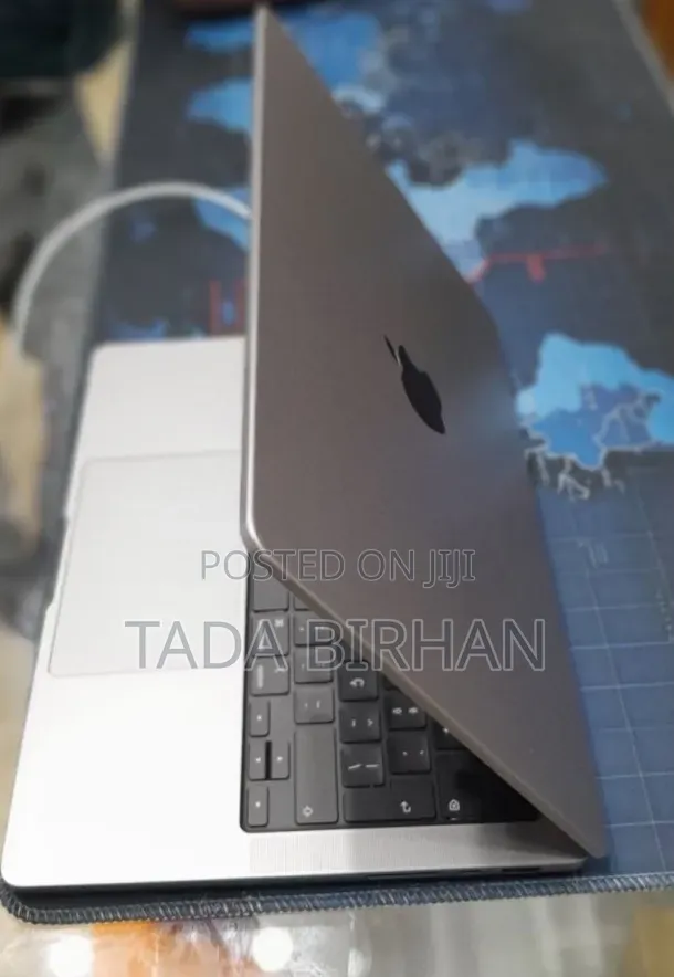 New Laptop Apple MacBook Pro 2021 M1 16GB Apple M1 Pro SSD 512GB